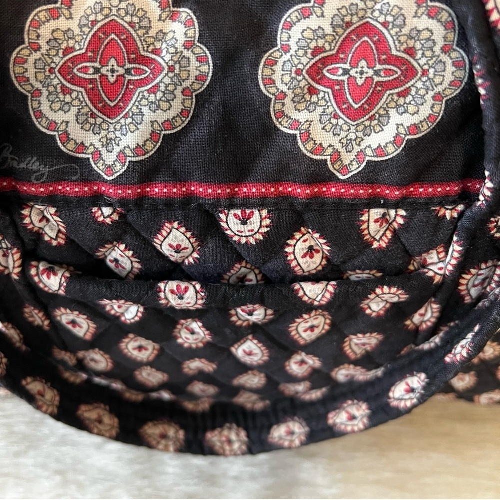 Vintage VERA BRADLEY Classic Black 2006 Little Betsey Red White Floral Zipper - Picture 3 of 14
